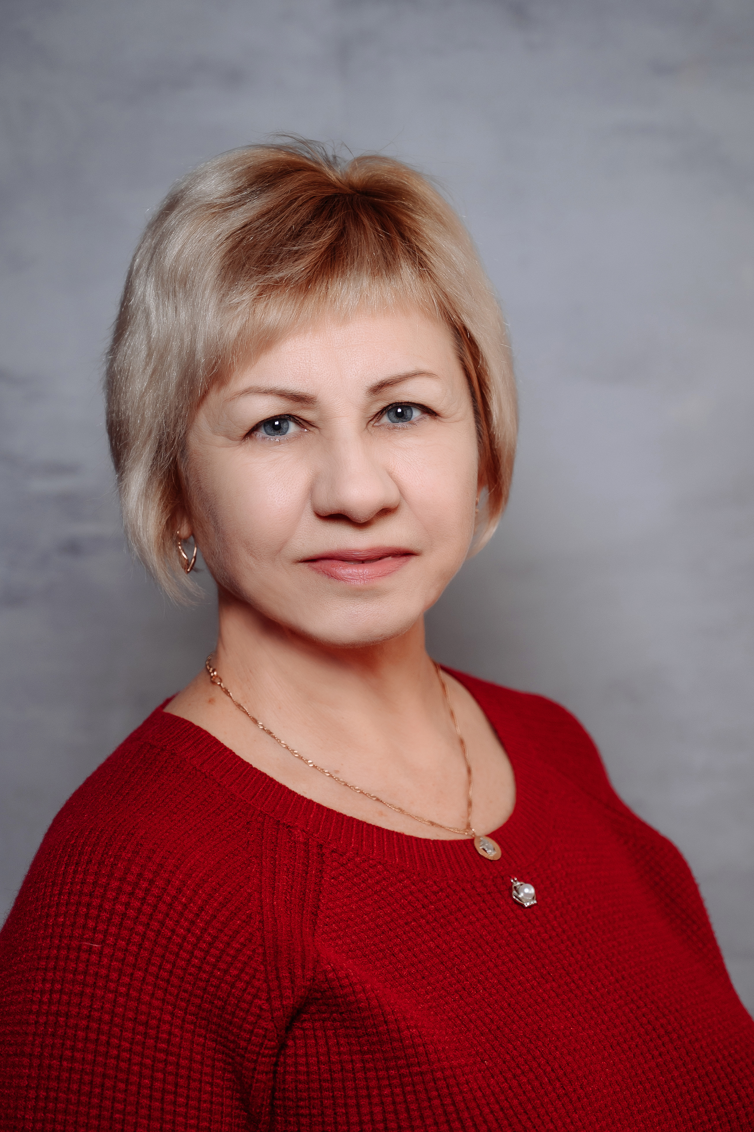 Янова Марина Витальевна.